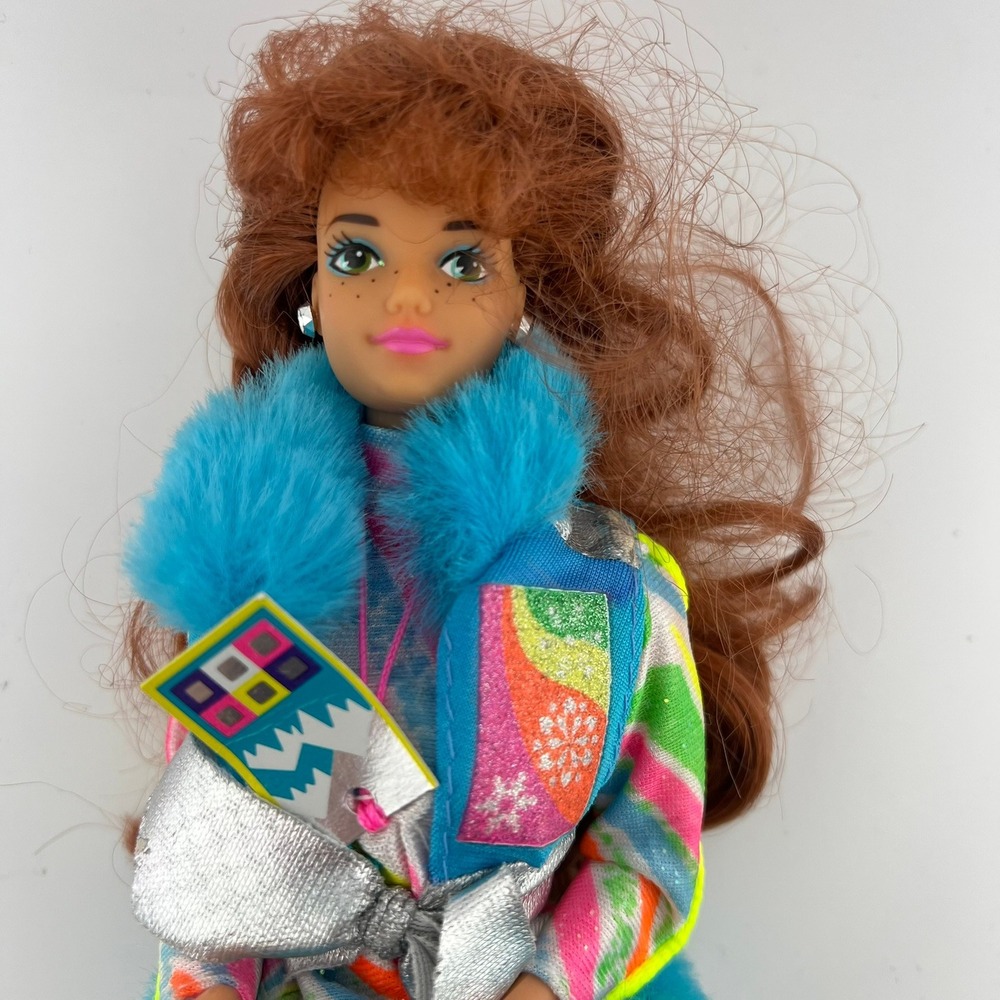 1991 Mattel Ski Fun Midge Doll #7513 Vintage Barbie Friend Ski Outfit